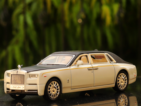 (3219) Luxury Car Diecast Model resembling Rolls Royce (1:32)- with Light & Sound - Assorted Colors  | Minor Defect Sale (COD Not Available) Supply