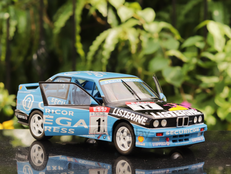 100% Original Licensed BMW E30 M3 BTCC 1991 Diecast Car | 1:18 Scale Model Online Hot Sale