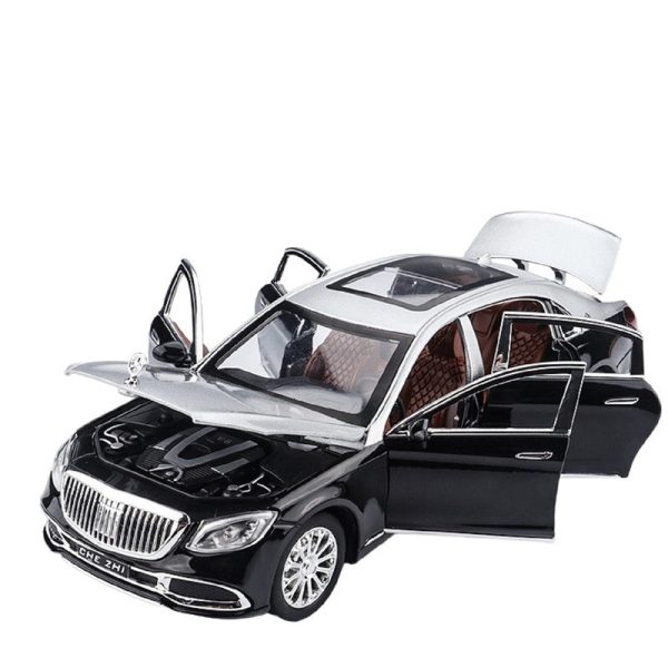 Diecast Resembling Maybach GLS600 Pull Back Car with Lights & Sounds | 1:24 Scale Model Online